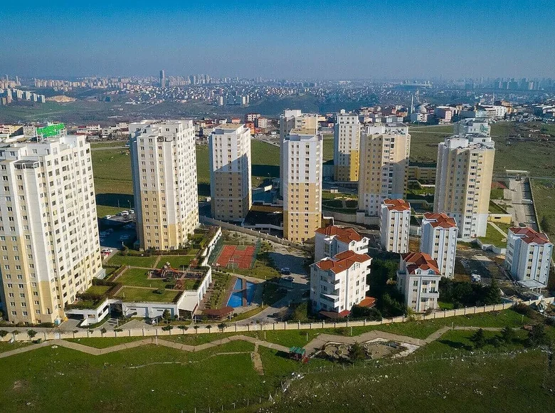 4 bedroom apartment 215 m² Avcilar, Turkey