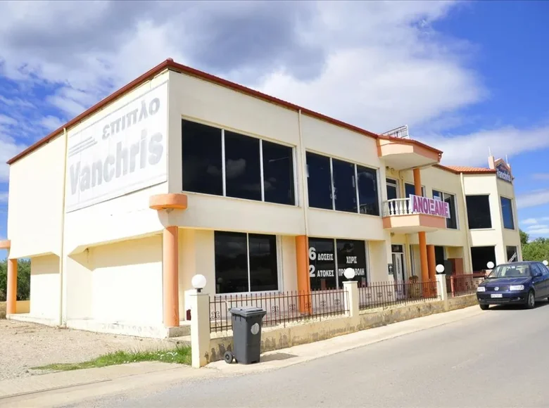 Commercial 1 250 m² in Greece, Greece