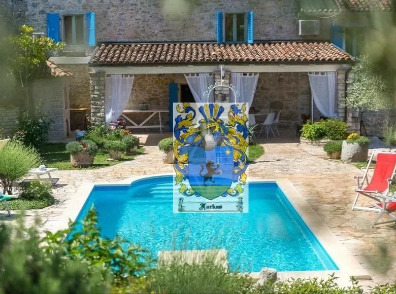 4 bedroom Villa 169 m² Grad Porec, Croatia