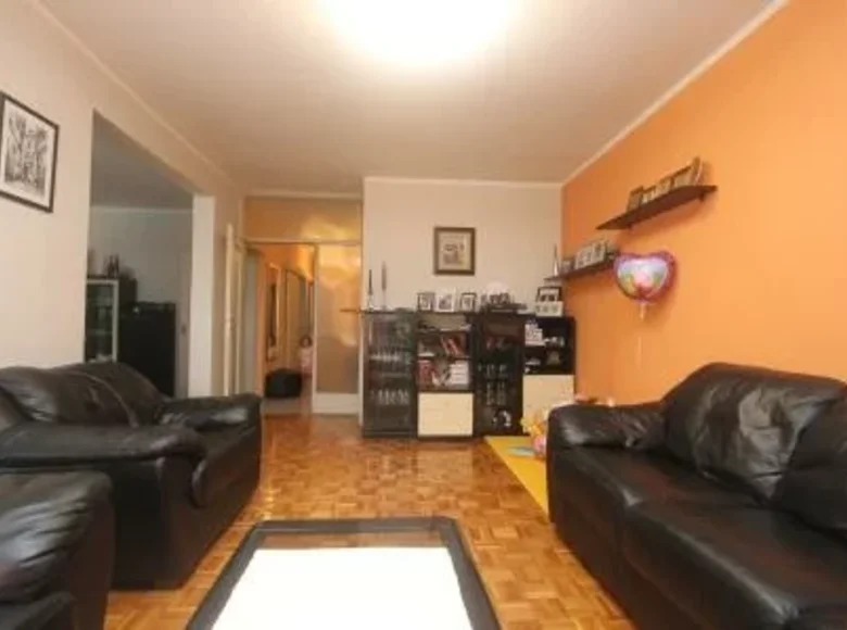 Wohnung 4 Schlafzimmer 104 m² Tivat, Montenegro