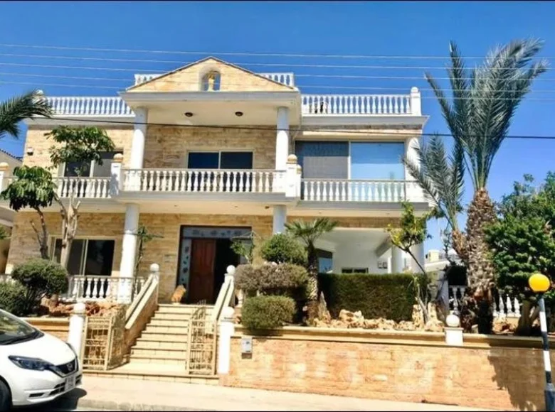 Дом 7 спален 417 м² в районе Лимасол, Кипр