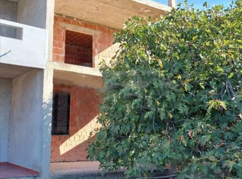 Maison 240 m² Bar, Monténégro