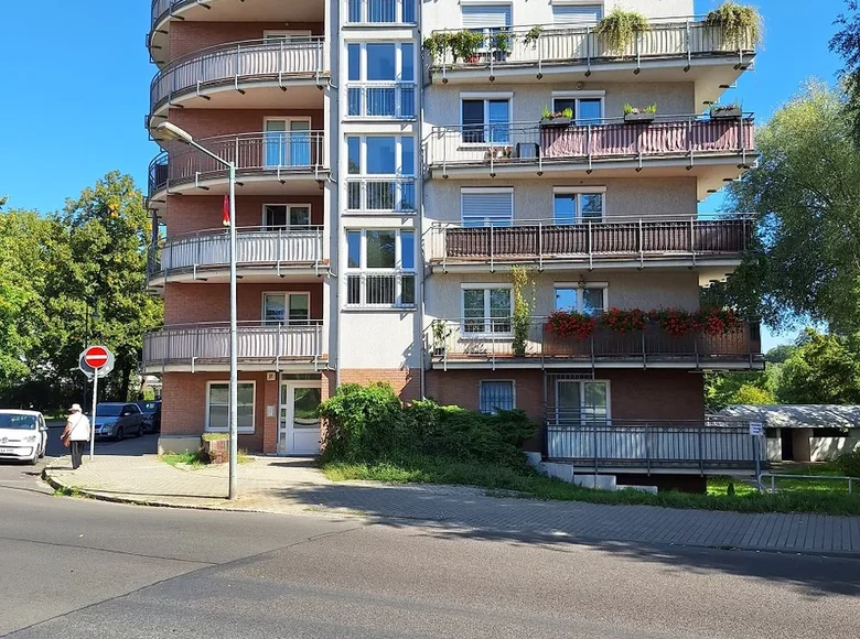 Mieszkanie 2 pokoi 59 m² Frankfurt nad Odrą, Niemcy