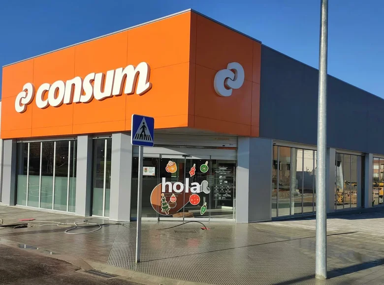 Commercial project in Barcelona zone