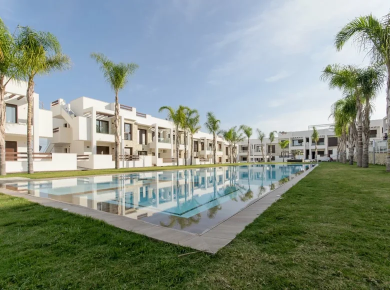 2 bedroom bungalow 63 m² Torrevieja, Spain