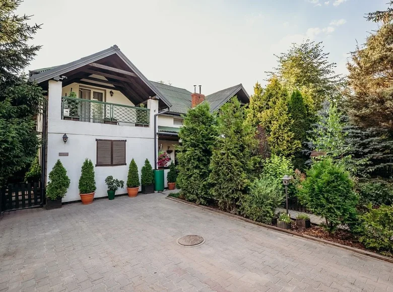 Maison 7 chambres 310 m² en Marki, Pologne