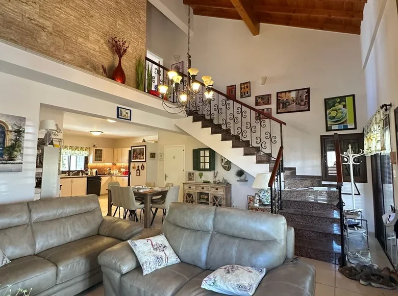 Дом 3 спальни 180 м² Писсури, Кипр