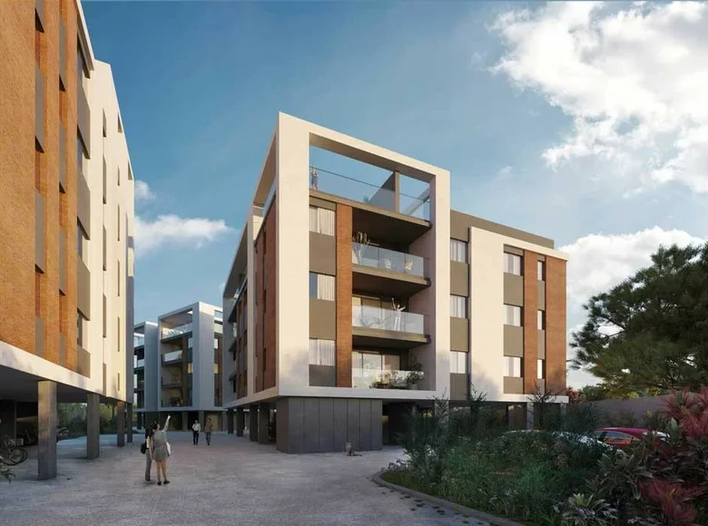 Appartement 4 chambres  Pano Polemidia, Chypre