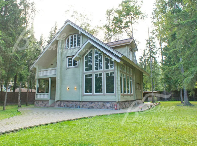 Haus 7 zimmer 380 m² Novoglagolevo, Russland