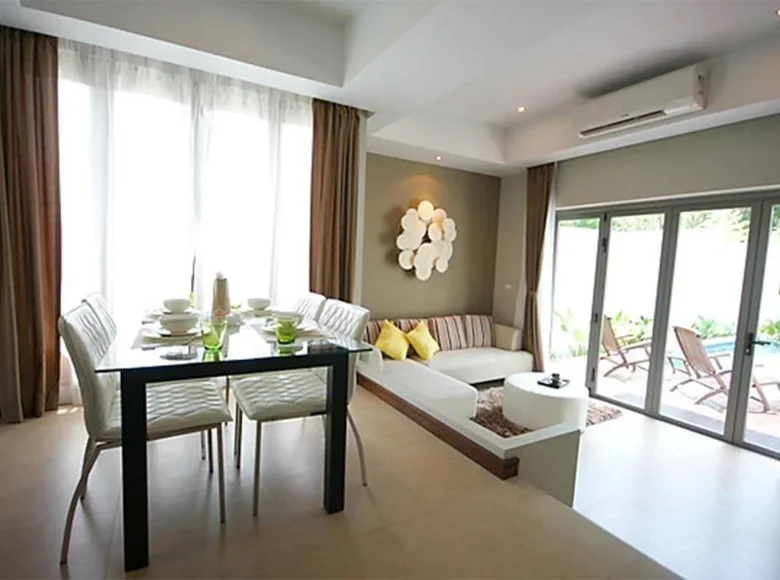 villa de 3 chambres 259 m² Si Sunthon, Thaïlande