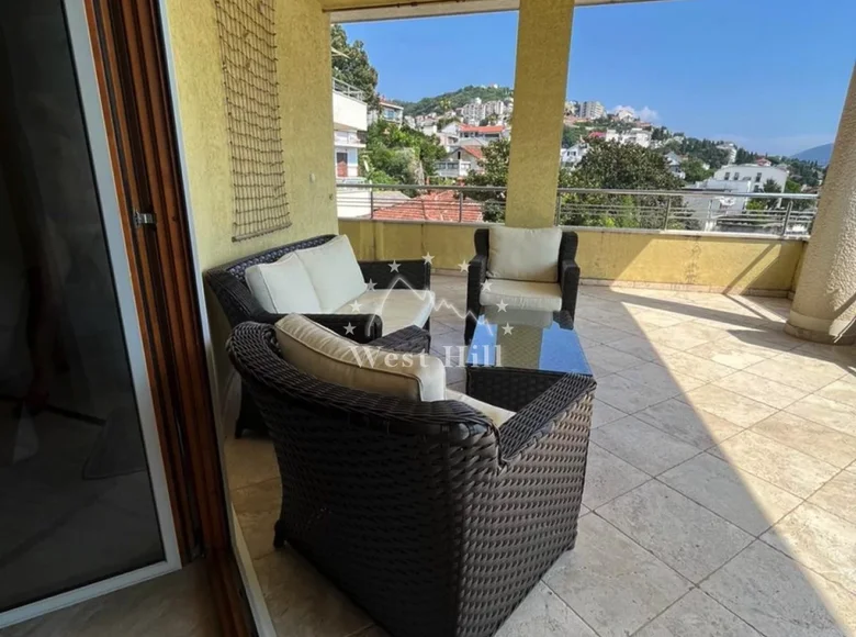 Appartement 1 chambre 64 m² Herceg Novi, Monténégro