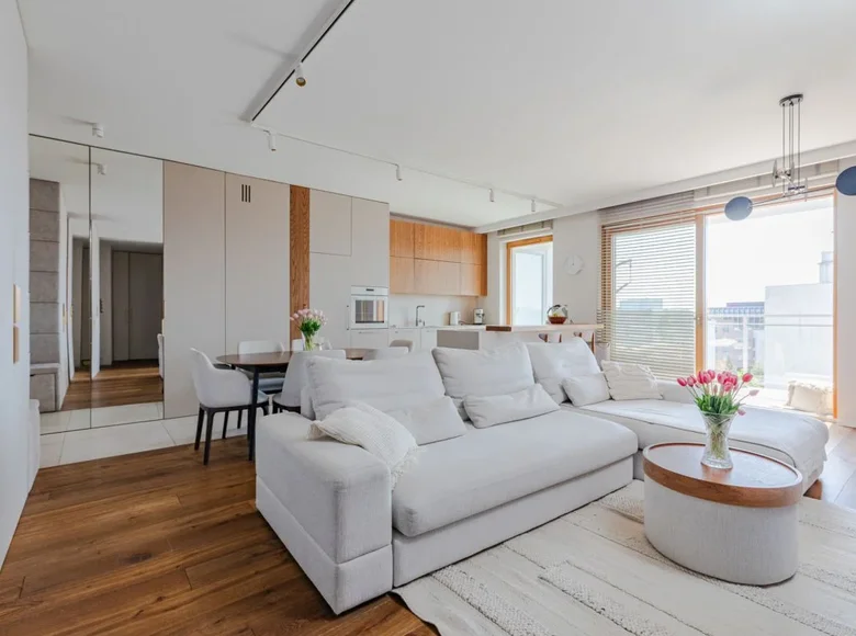 Mieszkanie 3 pokoi 88 m² Warszawa, Polska