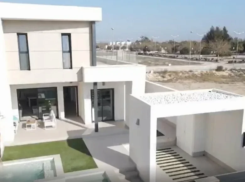 Szeregowiec 3 pokoi 160 m² Dolores, Hiszpania