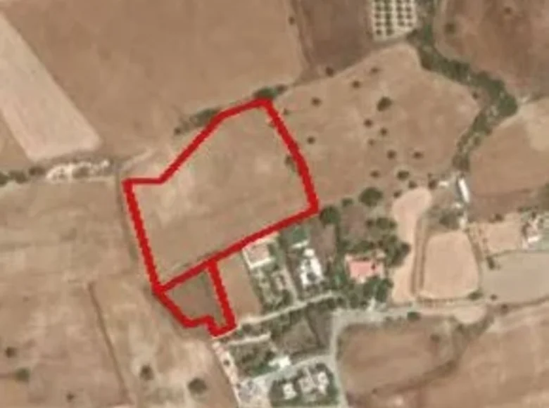 Atterrir  Agios Theodoros Larn, Chypre