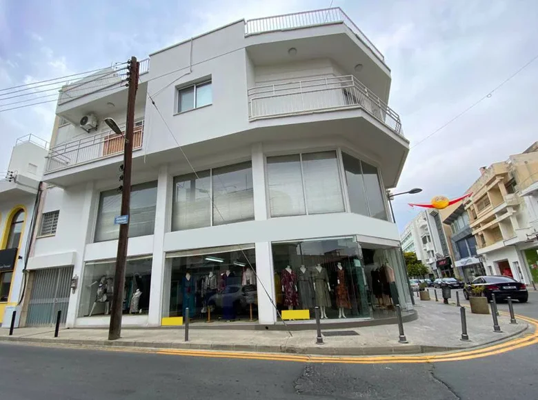 Tienda  en Limasol, Chipre