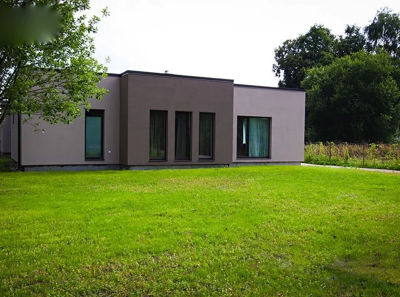 villa de 5 dormitorios 270 m² Riga, Letonia