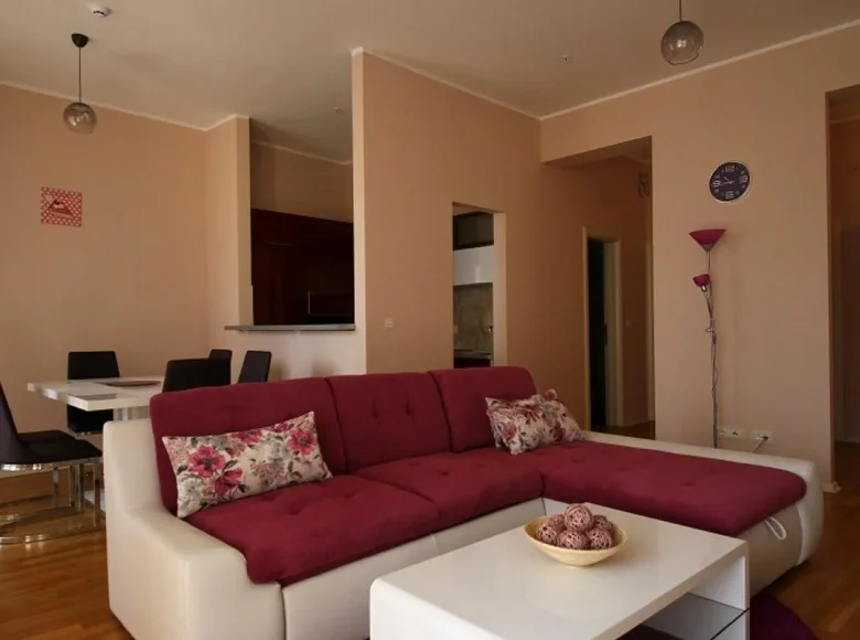 3 bedroom apartment 104 m² Boreti, Montenegro