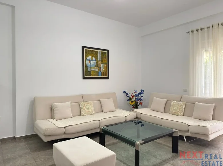 Квартира 2 комнаты 64 м² во Влёра, Албания