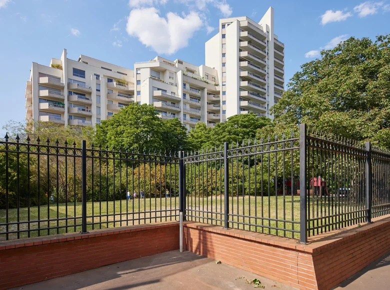 Mieszkanie 4 pokoi 134 m² Francja, Francja