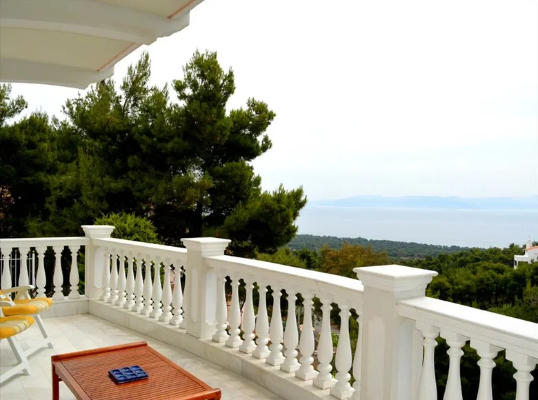 Villa 8 Schlafzimmer 260 m² Municipality of Rafina Pikermi, Griechenland
