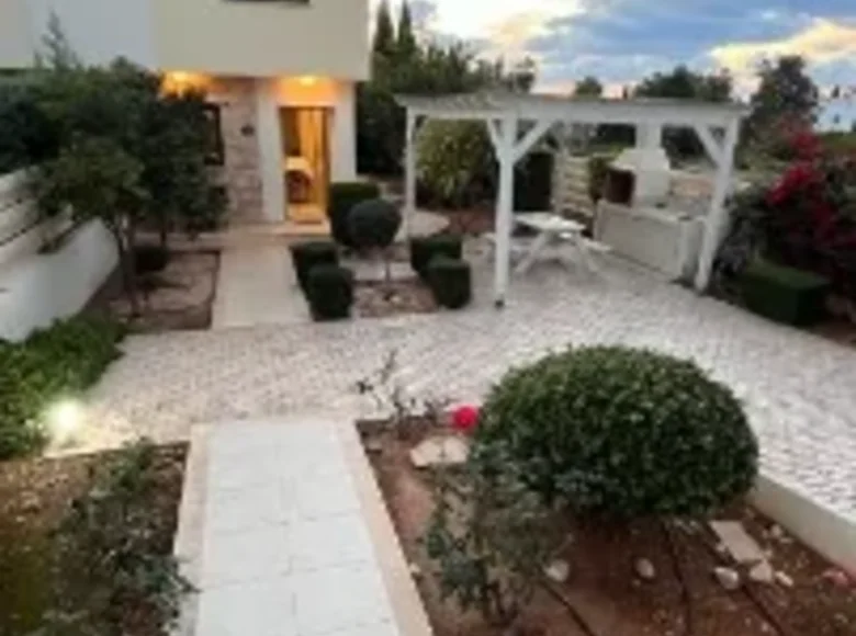 2 bedroom Villa 101 m² Peyia, Cyprus