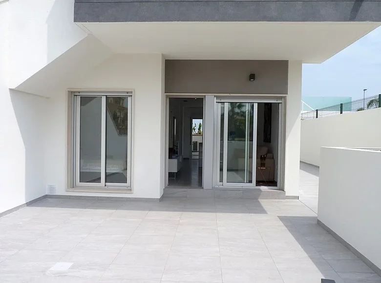 2 bedroom apartment 62 m² Pilar de la Horadada, Spain