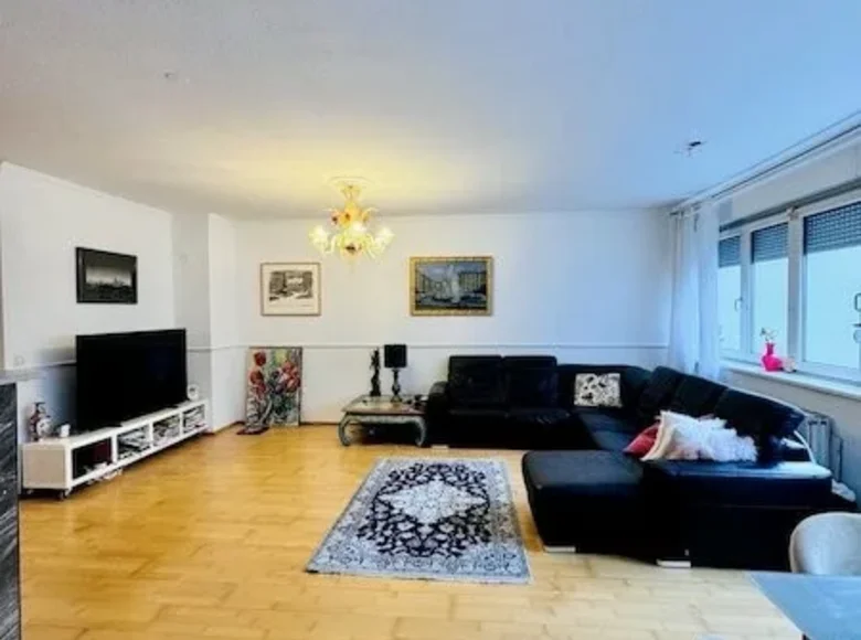 Квартира 3 спальни 174 м² Upravna Enota Ljubljana, Словения