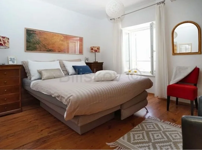 5 room apartment 106 m² Grad Split, Croatia