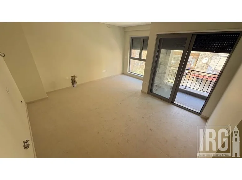 Квартира 2 комнаты 57 м² Тирана, Албания