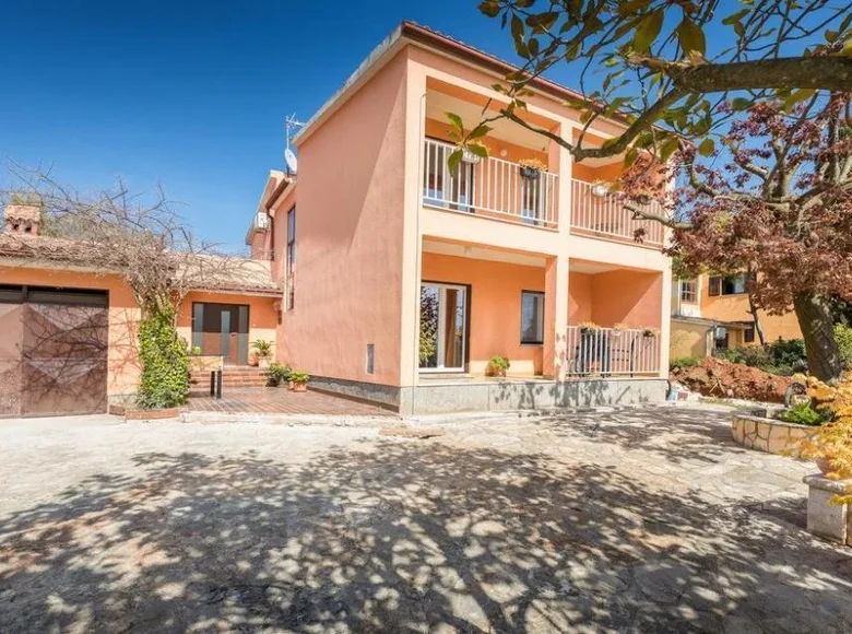 Villa de 4 dormitorios 163 m² Pola, Croacia