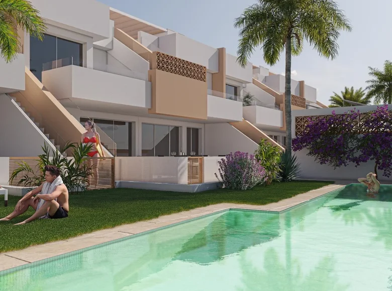 Bungalow de 2 dormitorios 84 m² Pilar de la Horadada, Španjolska