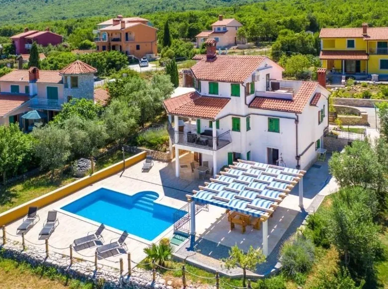4 bedroom Villa 200 m² Rabac, Croatia