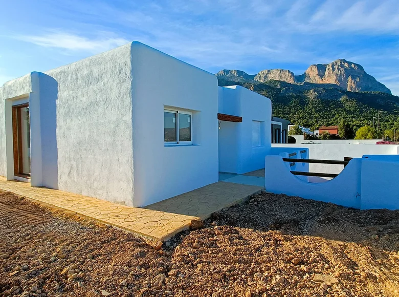 Szeregowiec 3 pokoi 131 m² Polop, Hiszpania