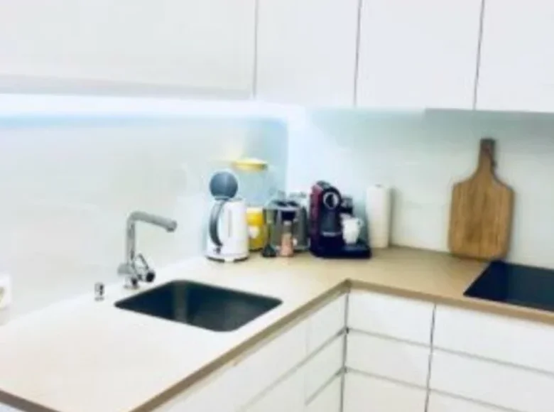 Квартира 3 комнаты  Вена, Австрия