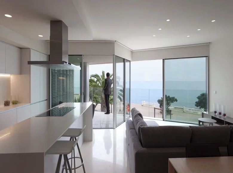 3 bedroom apartment 148 m² Abadin, Spain