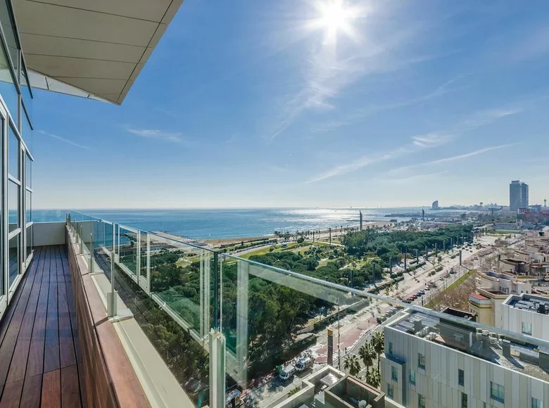 Квартира 2 спальни 134 м² Барселона, Испания