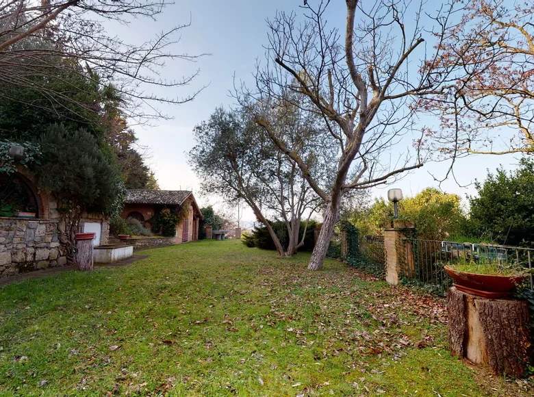5 bedroom villa  Castrocaro Terme e Terra del Sole, Italy