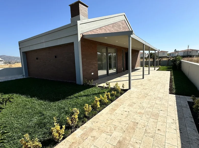 3 bedroom villa 110 m² Dikili, Turkey