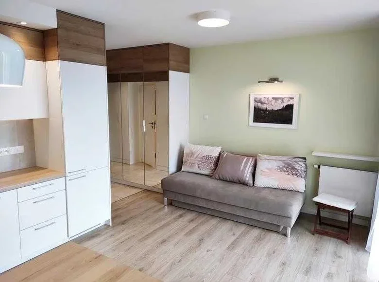 Apartamento 1 habitación 30 m² en Cracovia, Polonia