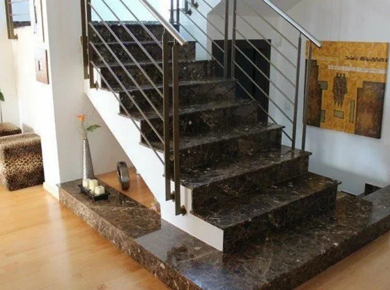 Maison 4 chambres 380 m² Konia, Chypre
