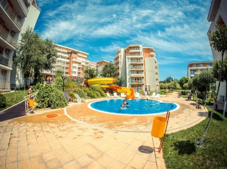 Квартира 2 спальни 74 м² Святой Влас, Болгария