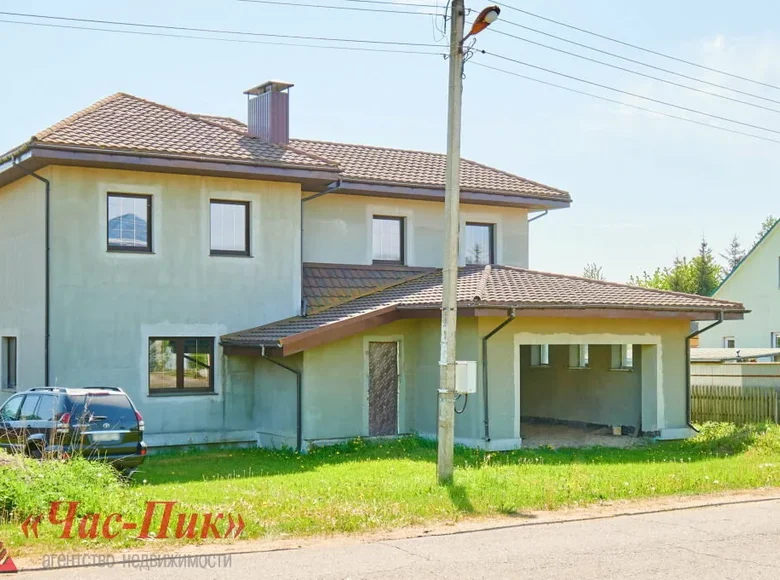 Haus 236 m² Atolina, Belarus