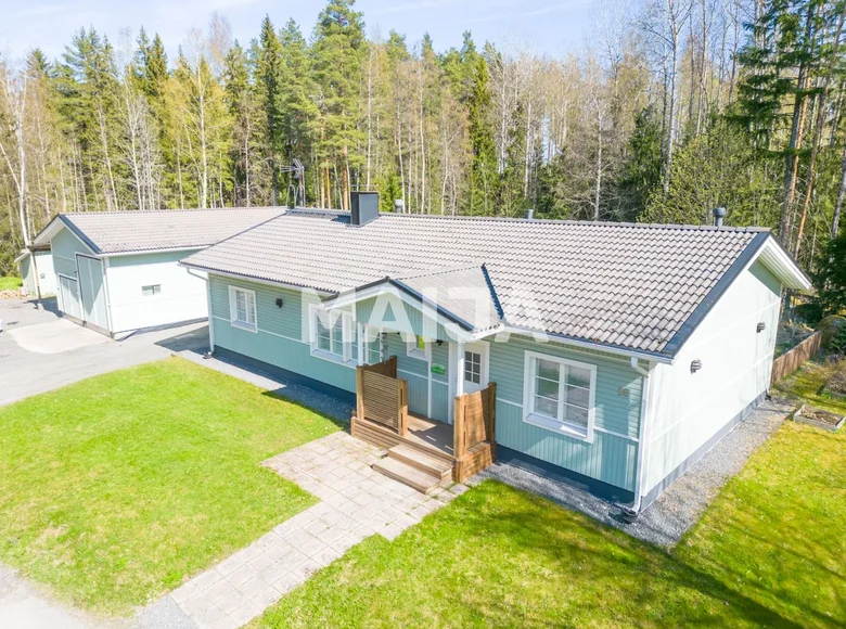 Casa 5 habitaciones 129 m² Pyhalto, Finlandia