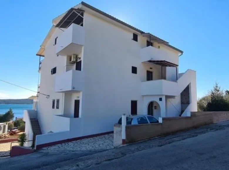 Hôtel 583 m² à Comitat de Split-Dalmatie, Croatie