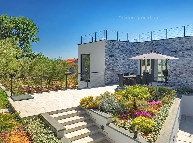 Дом 3 спальни 164 м² Крк, Хорватия