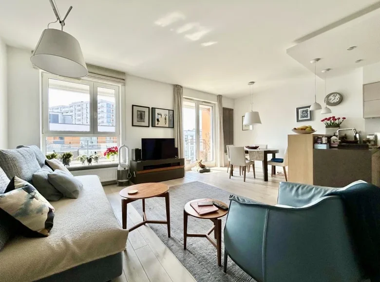 Mieszkanie 2 pokoi 62 m² Warszawa, Polska