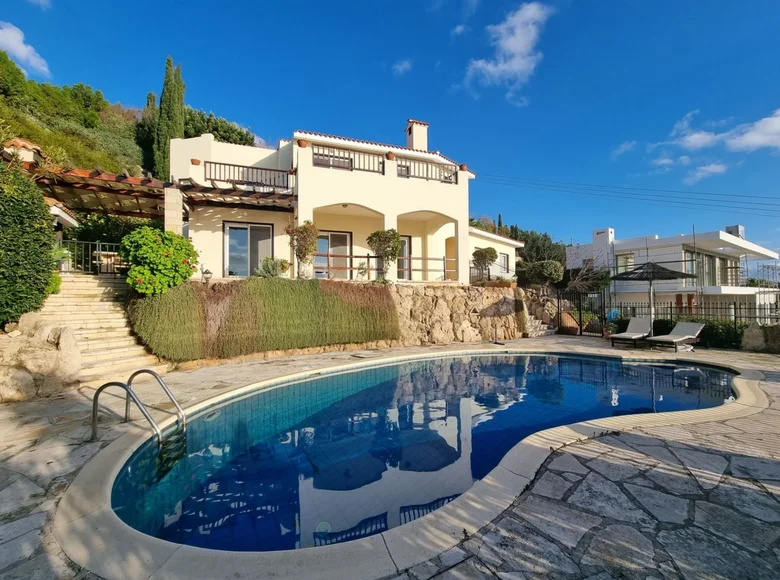 5 bedroom apartment 321 m² Tala, Cyprus