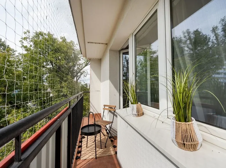 Квартира 3 комнаты 58 м² Варшава, Польша