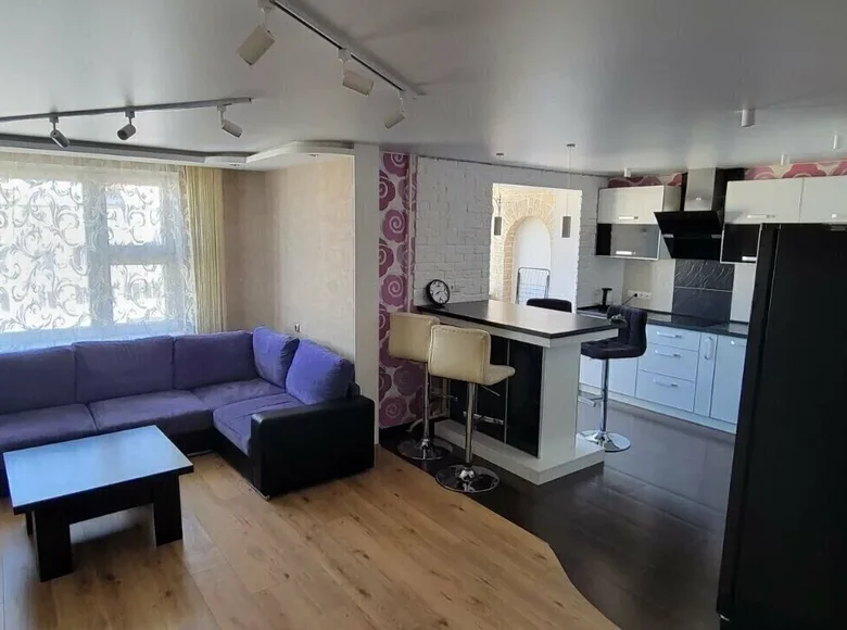 Квартира 3 комнаты 76 м² Минск, Беларусь