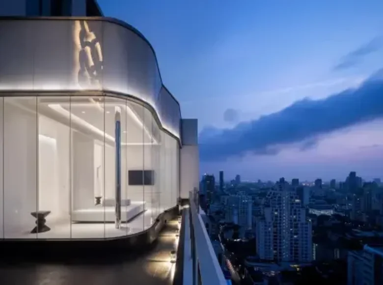 Condo 4 bedrooms 444 m² Bangkok, Thailand